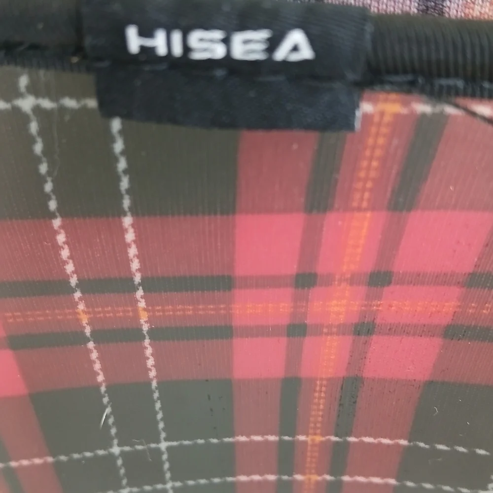 HISEA Red & Black Plaid Rain Booties – Size 9 – Mid‑Calf Waterproof Wellies